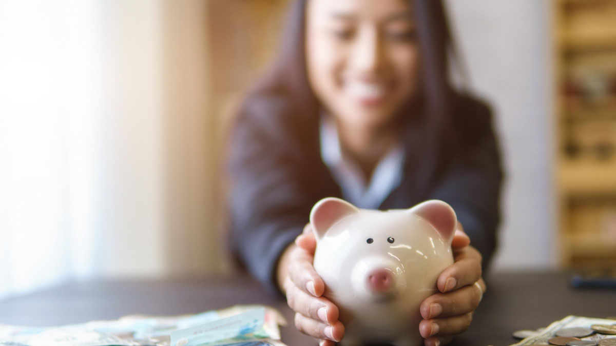 how-to-save-money-by-cutting-down-on-expensive-habits