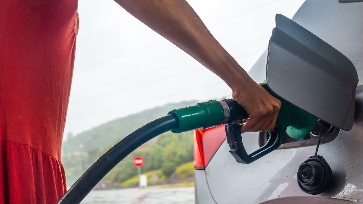 saving-fuel-on-long-journeys